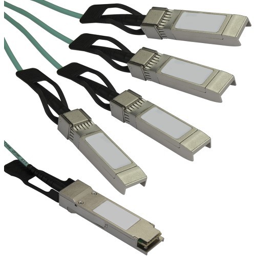 QSFP4X10GAO7 - Startech.Com